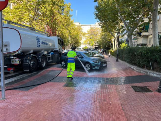Continúa el plan intensivo de limpieza en las zonas de Cerro Prieto, Las Lomas y Nazaret (3)