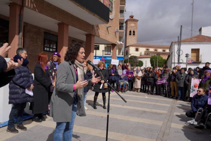 El Ayuntamiento de Móstoles conmemora el Día Internacional de la Mujer (2)