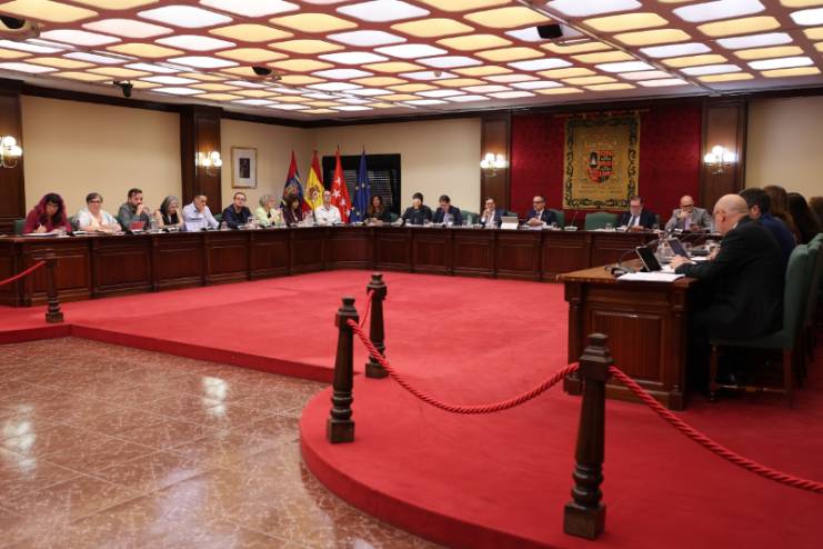 Pleno de Móstoles sesión ordinaria octubre 2025 (4)