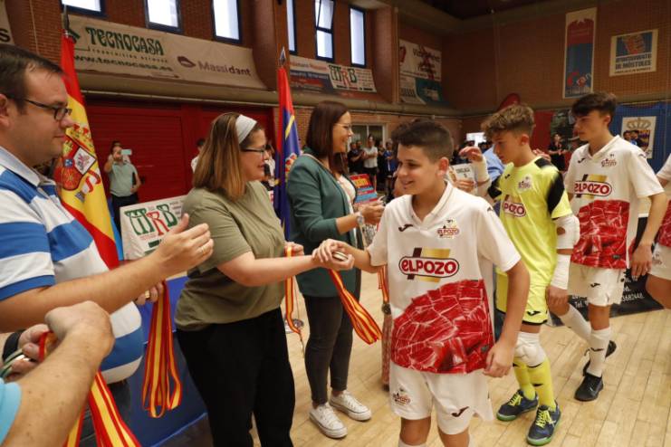 Los equipos infantil y cadete del Futbol Sala Móstoles se proclaman subcampeones de España (1)