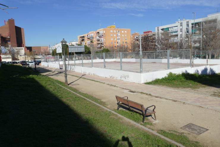El Gobierno de Móstoles rehabilitará las pistas deportivas, lúdicas y de recreo de Las Cumbres y la calle Granada