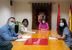 Reunión Alcaldesa con Concejala de Educación y Juventud p
