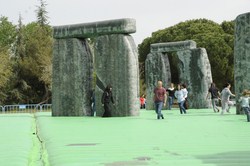 APERTURA HINCHABLE stonehenge 5