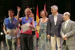 Reconocimiento alumnos excelentes 6