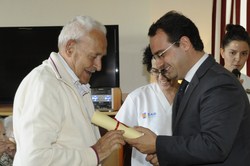 Alcalde visita SAR 18