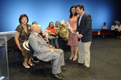 HOMENAJE MAYORES CENTENARIOS 18