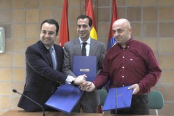 Firma convenio Canal Isabel II 2