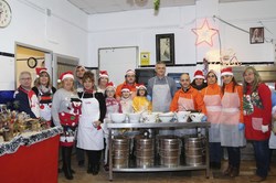 Comida Navidad Comedor San Simón de Rojas 1