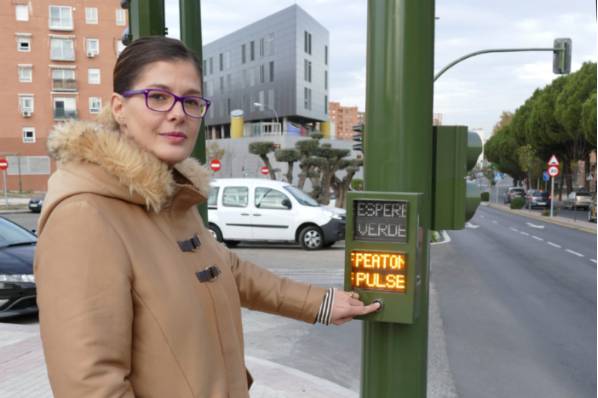 Nuevo semaforo calle Granada 5