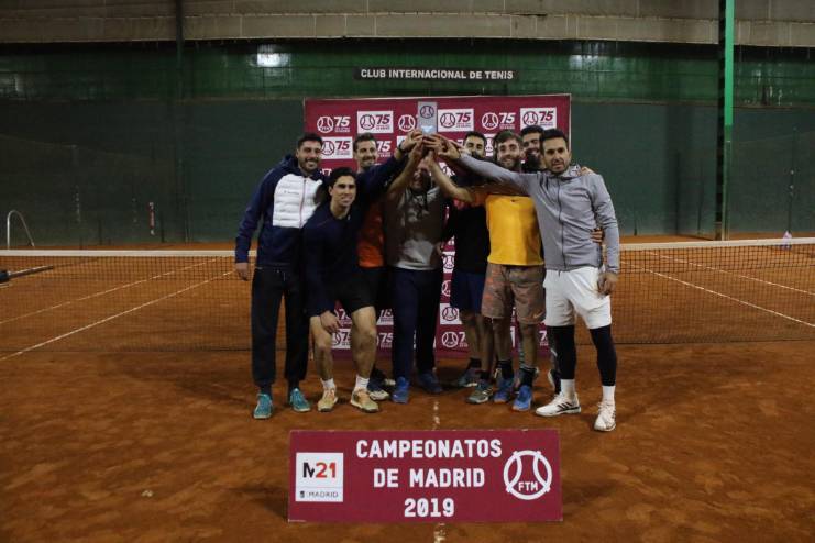 Club Móstoles Tenis se proclama campeón de Madrid 1