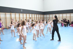 gim ritmica serie basica 2