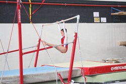 Liga municipal gimnasia artística 3