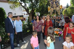 Ofrenda a la Virgen 4