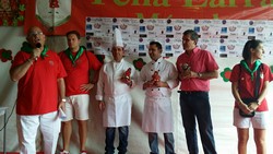 entrega placas peña Larra1