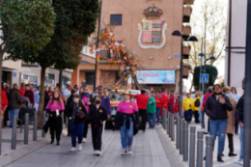 Tradicional plantada de un árbol con motivo del Día del Árbol (1)