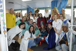 Reyes Magos de las Peñas Visitan Hospitales 2