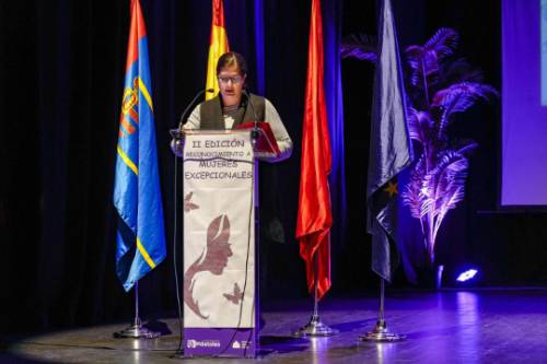 Tres vecinas de Móstoles reciben el reconocimiento de "mujeres excepcionales" por visibilizar la lucha por la igualdad