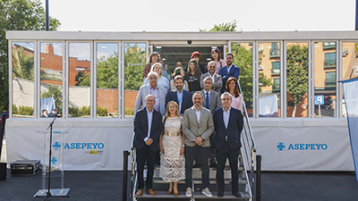 destacada El alcalde inaugura la unidad móvil Ruta 151 de ASEPEYO