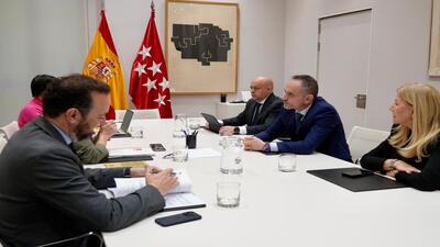 REUNIÓN CONSEJERA EDUCACIÓN destacado