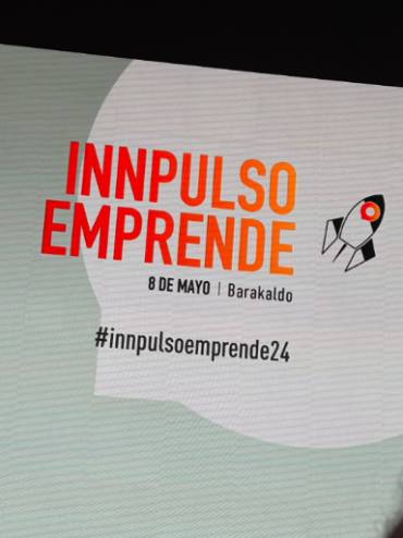 El alcalde de Móstoles participa en el evento Innpulso Emprende (3)