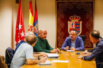 El Alcalde se reúne con la Asociación de Vecinos El Soto SEP 23 (1)