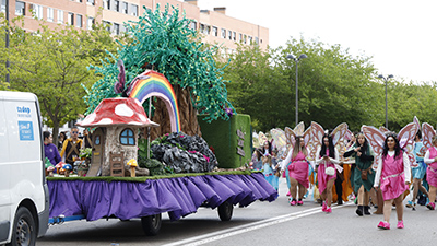 destacada concurso de carrozas de las Fiestas del 2 de Mayo copia