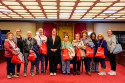 Visita Ayto Centro de Mayores La Princesa (1)