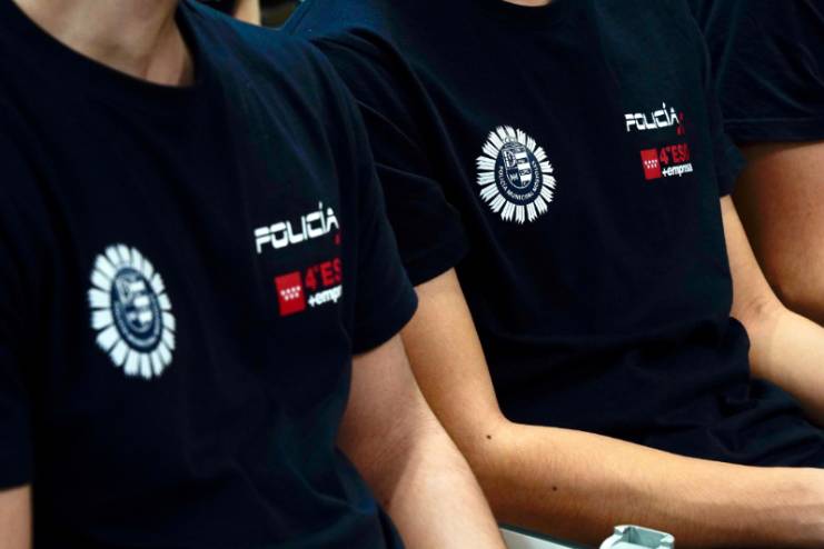 Entrega de diplomas a los 21 alumnos que han participado en el programa 4 ESO + Empresa (1)