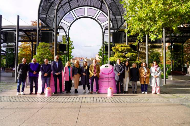Móstoles recicla vidrio por ellas para luchar contra el cáncer de mama (2)