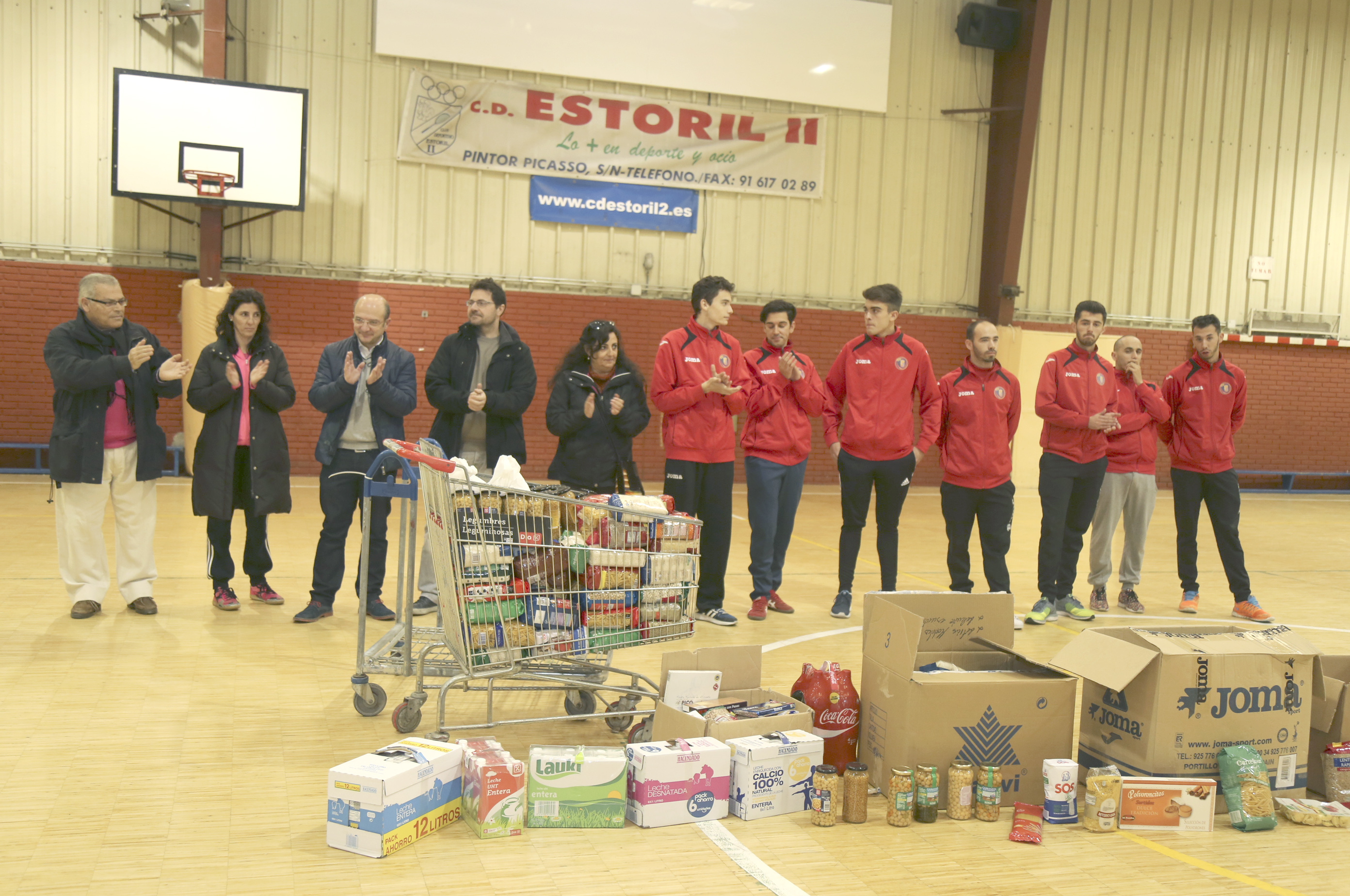 CD Estoril II recogida alimentos 5