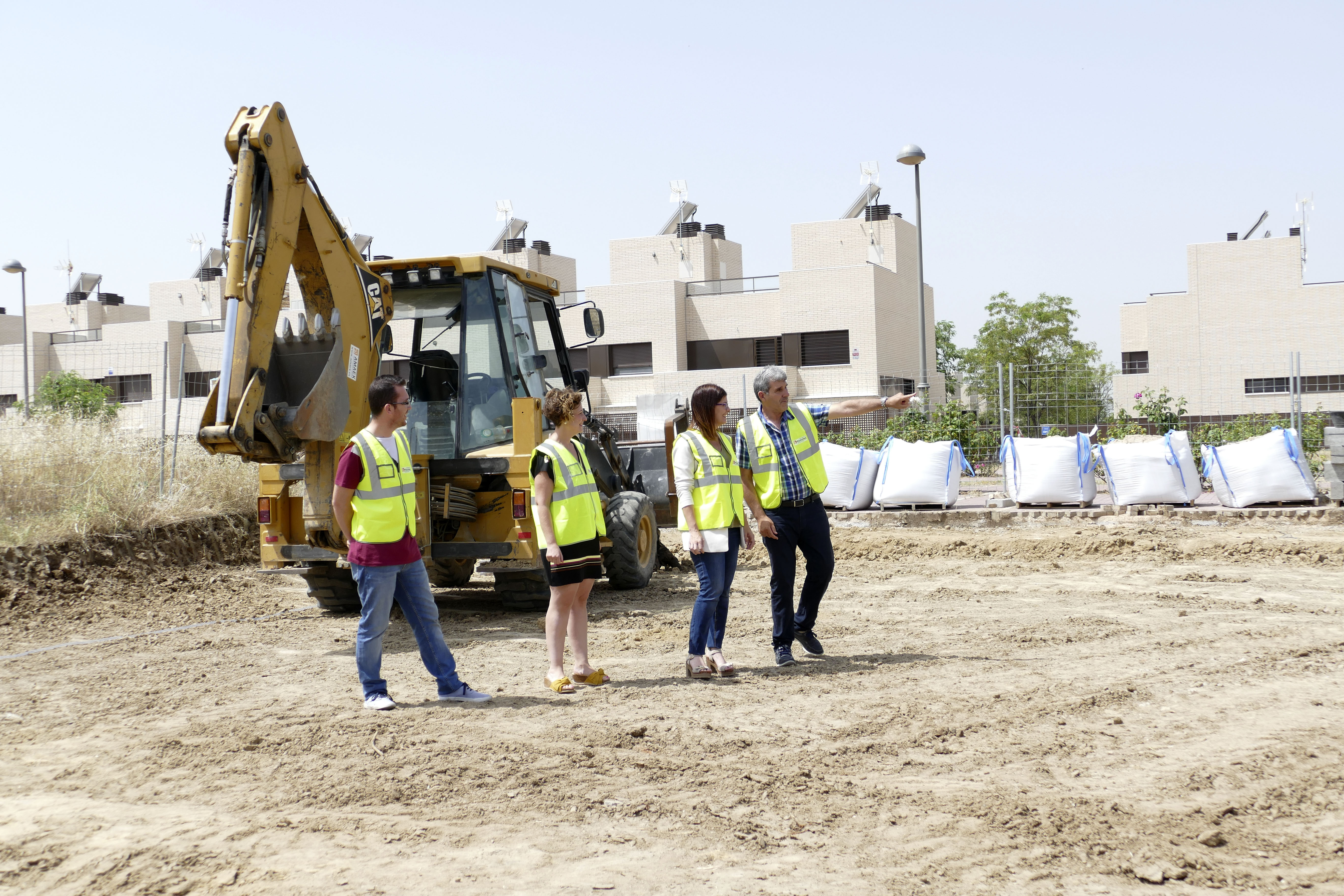 Visita obra pistas de voleybol 1