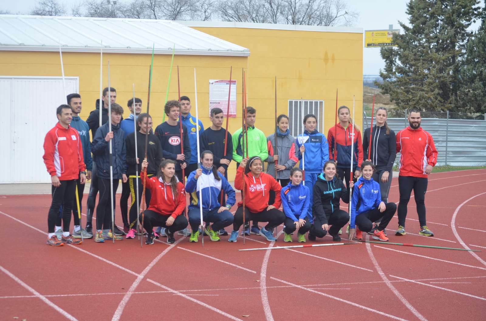 Jornada de tecnificación de lanzamiento de jabalina 1