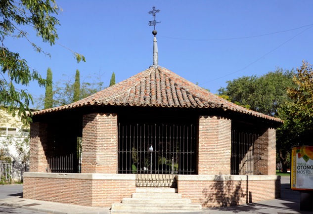 Noria-Templete del Parque Cuartel Huerta