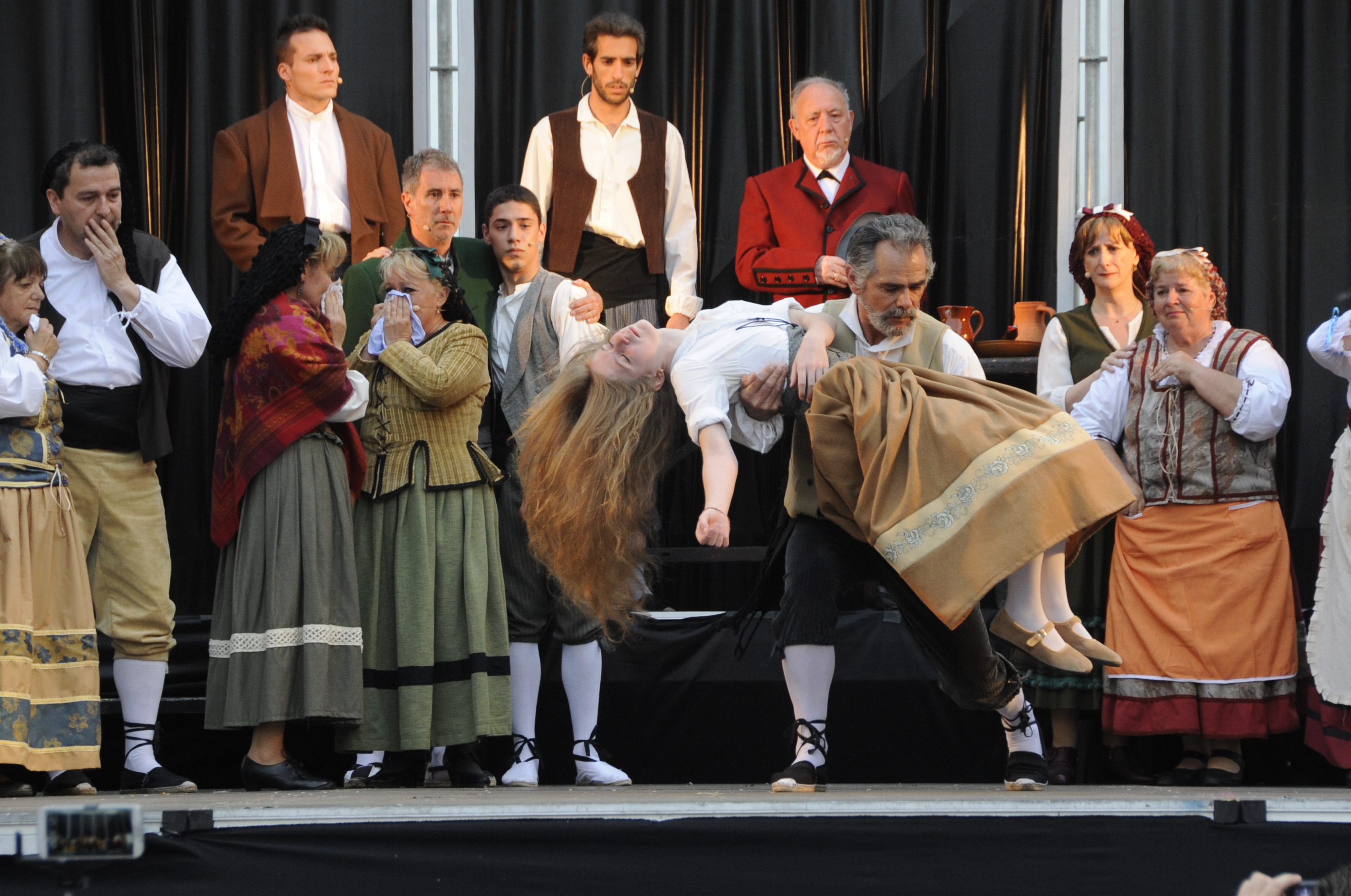 Representación del 2 DE MAYO 24