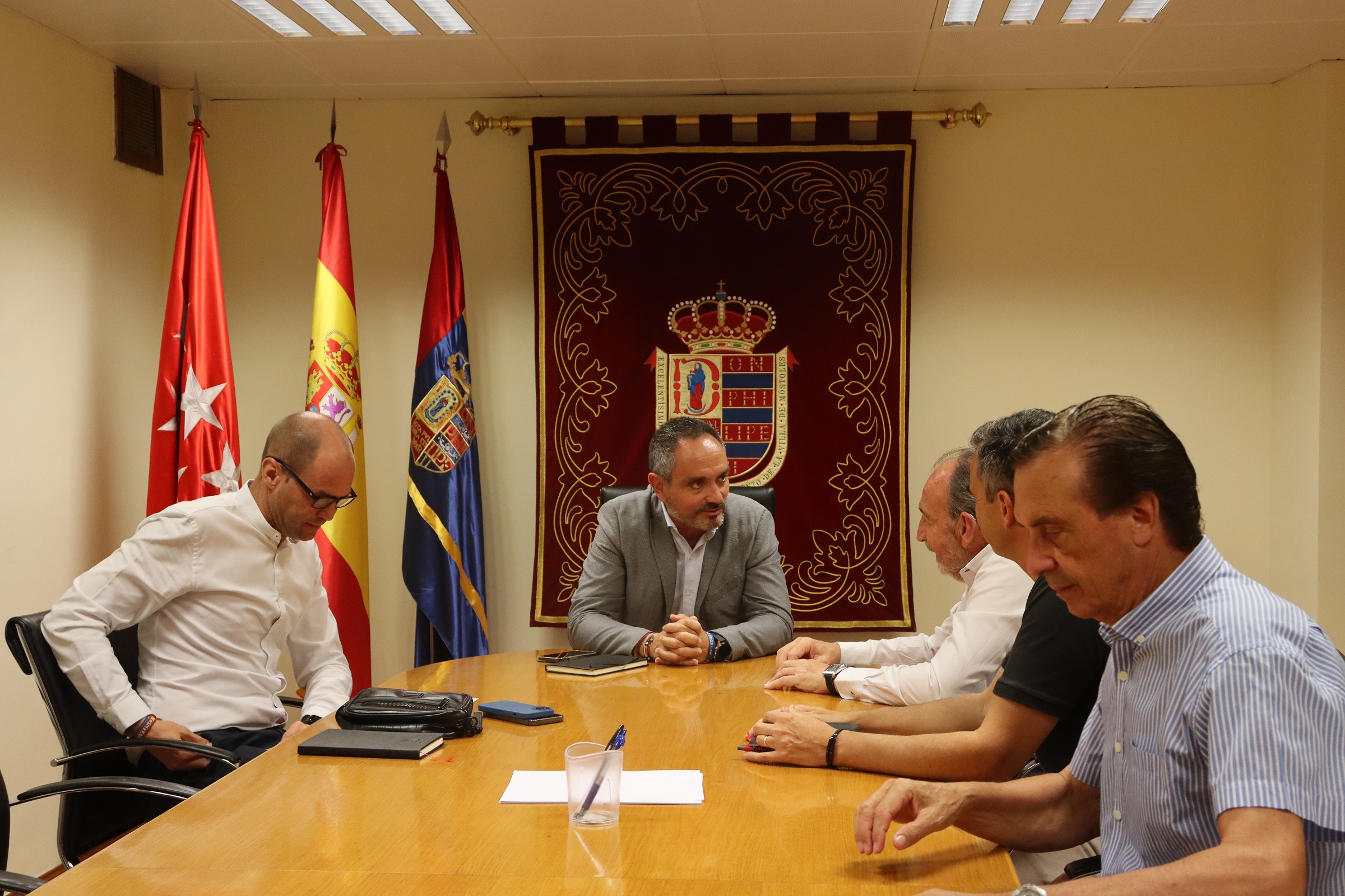 Reunión Federación de Fútbol de Madrid 01