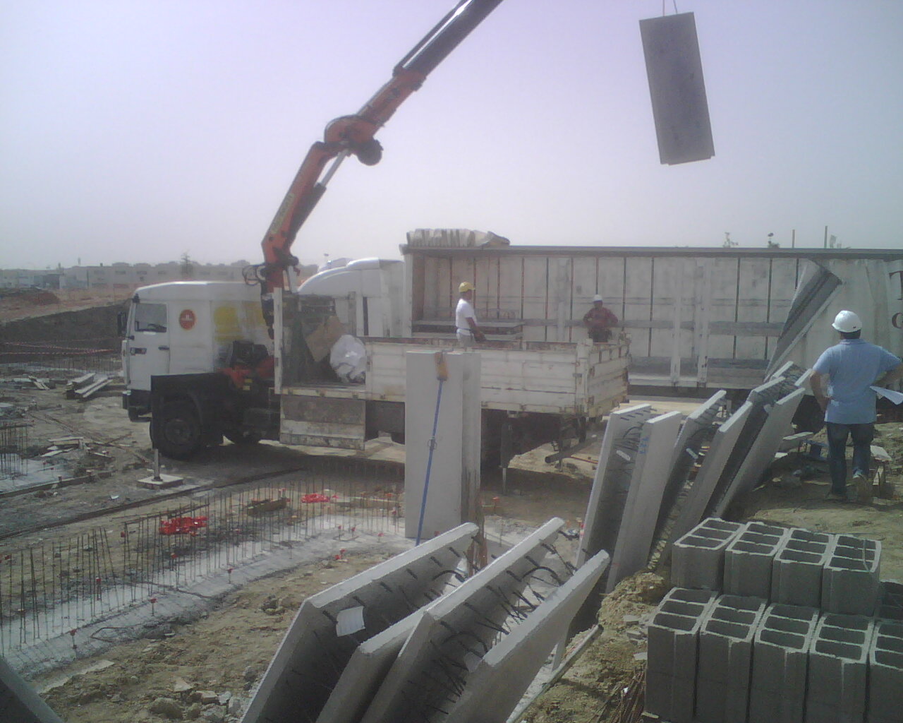 12 - DESCARGA PLACAS DE MURO