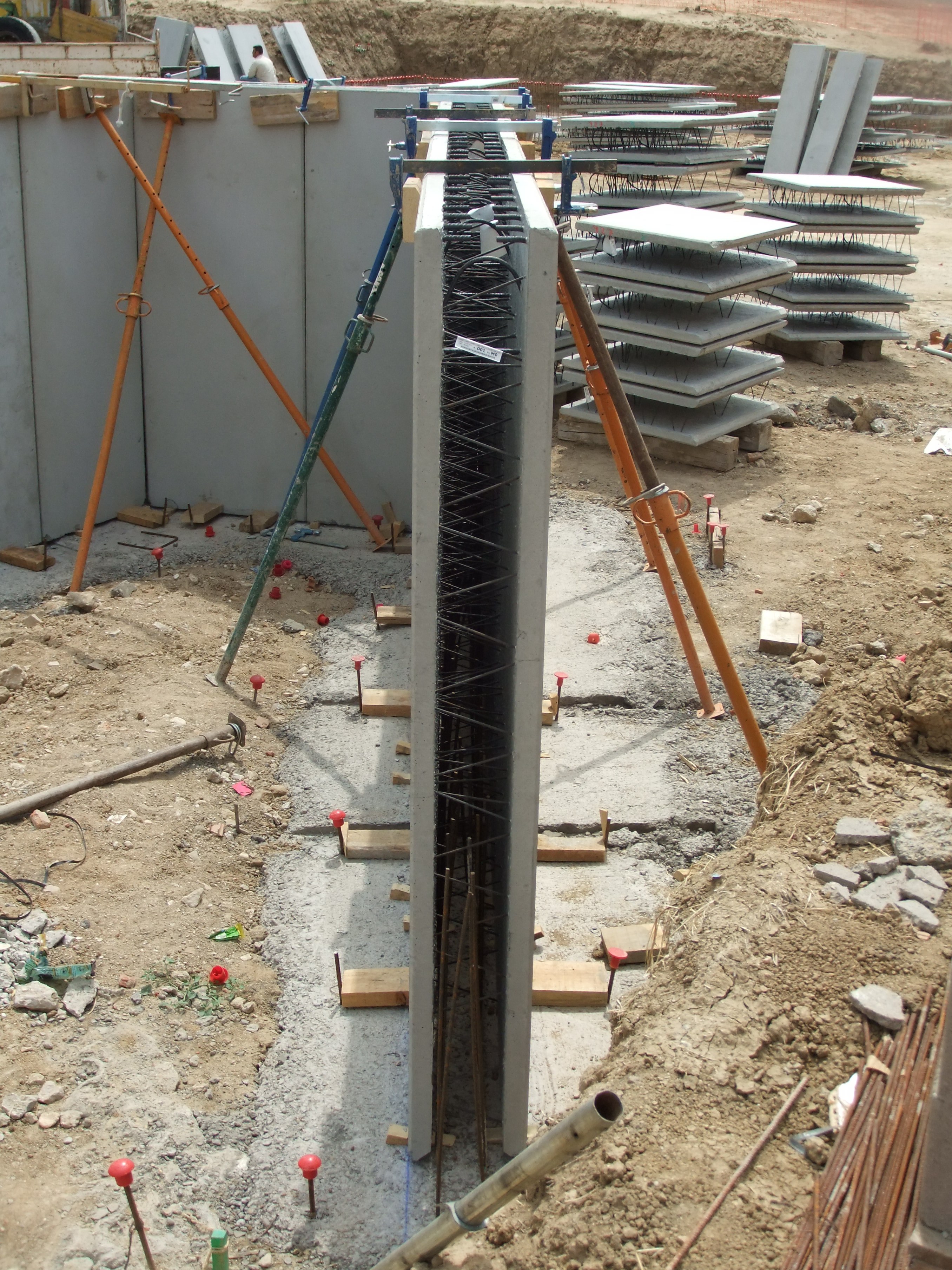 16 - MONTAJE DE PLACAS DE MURO