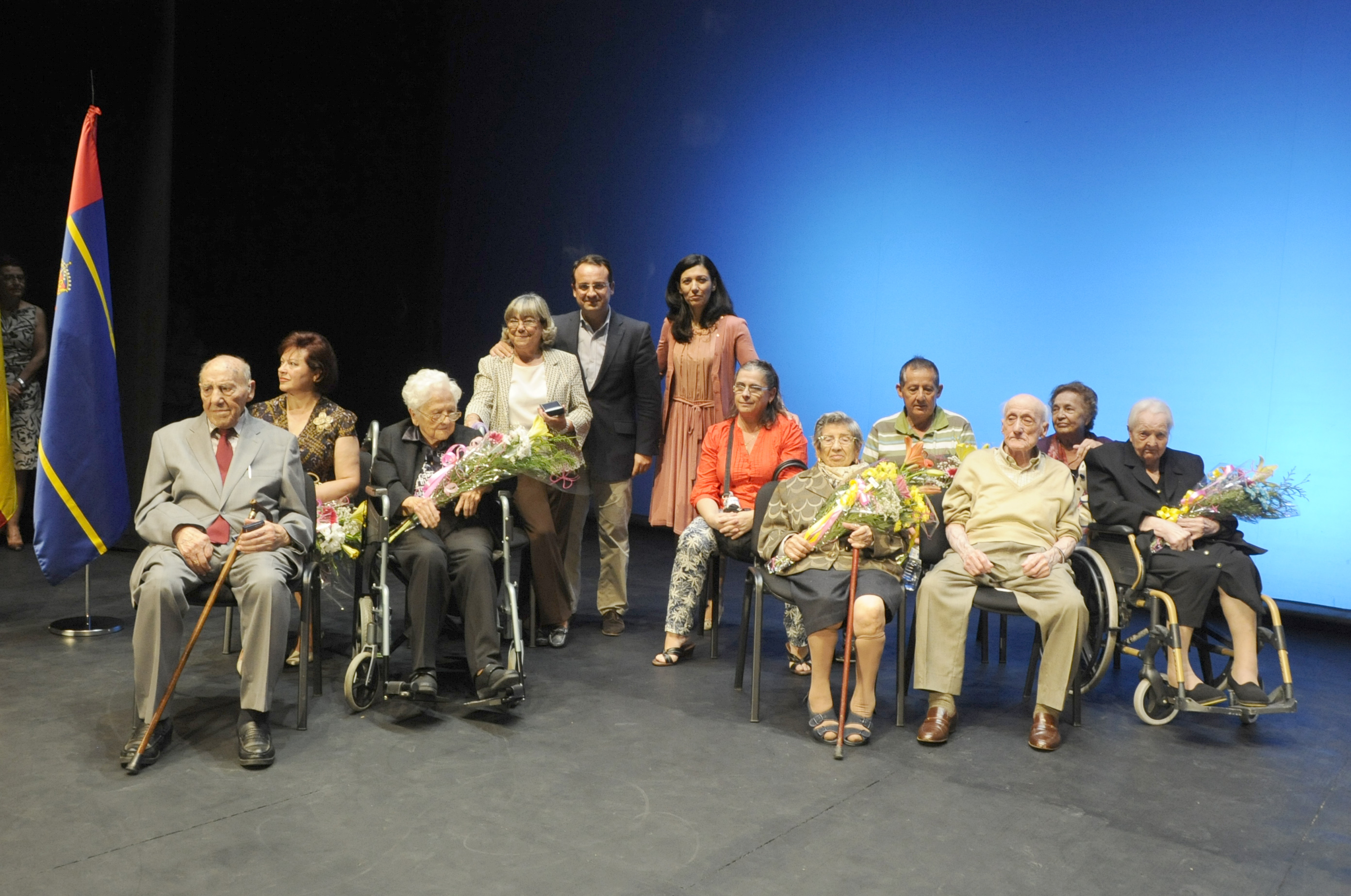 HOMENAJE MAYORES CENTENARIOS 10