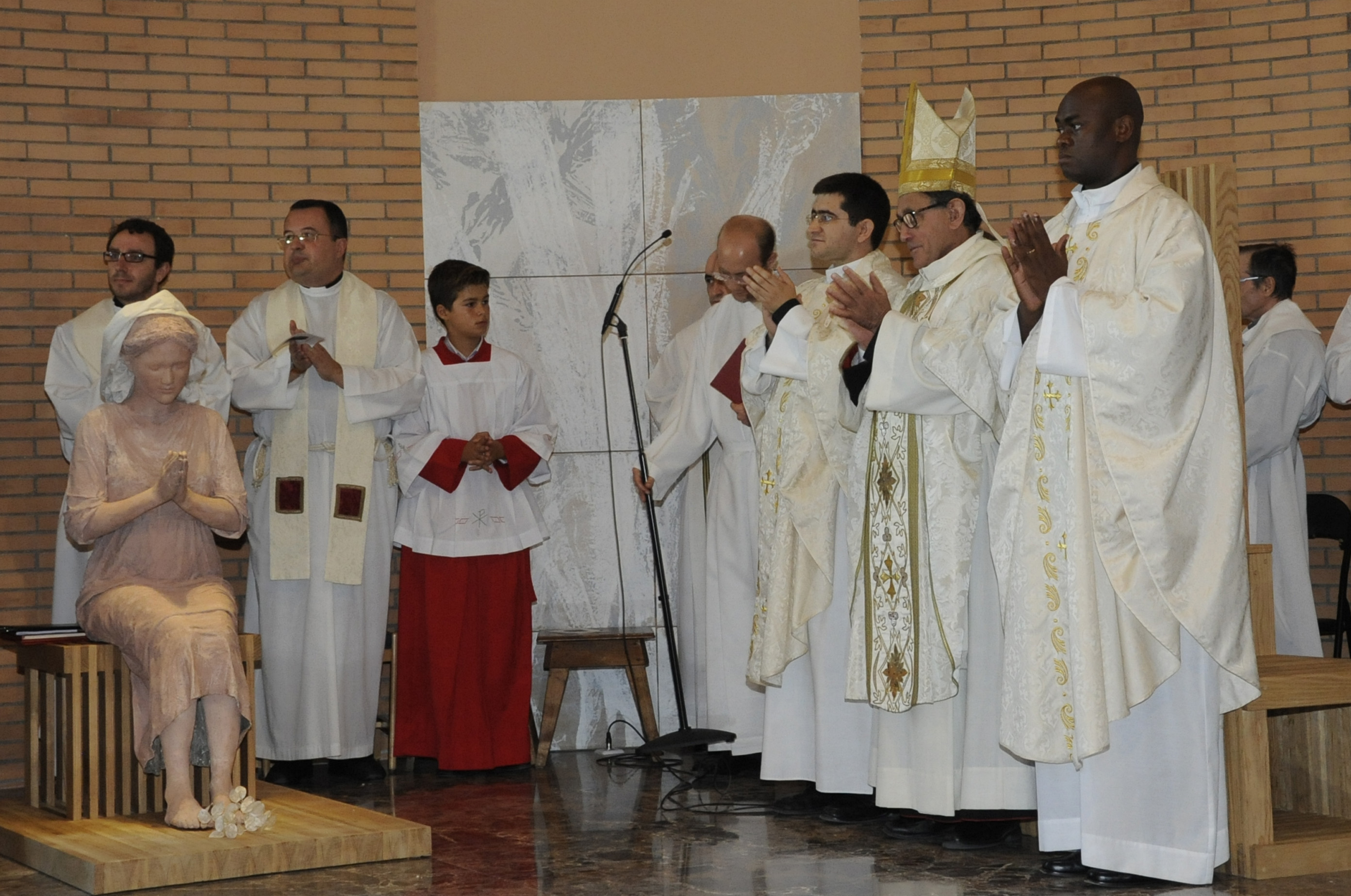 INAUGURACIÓN IGLESIA LOS ROSALES 7