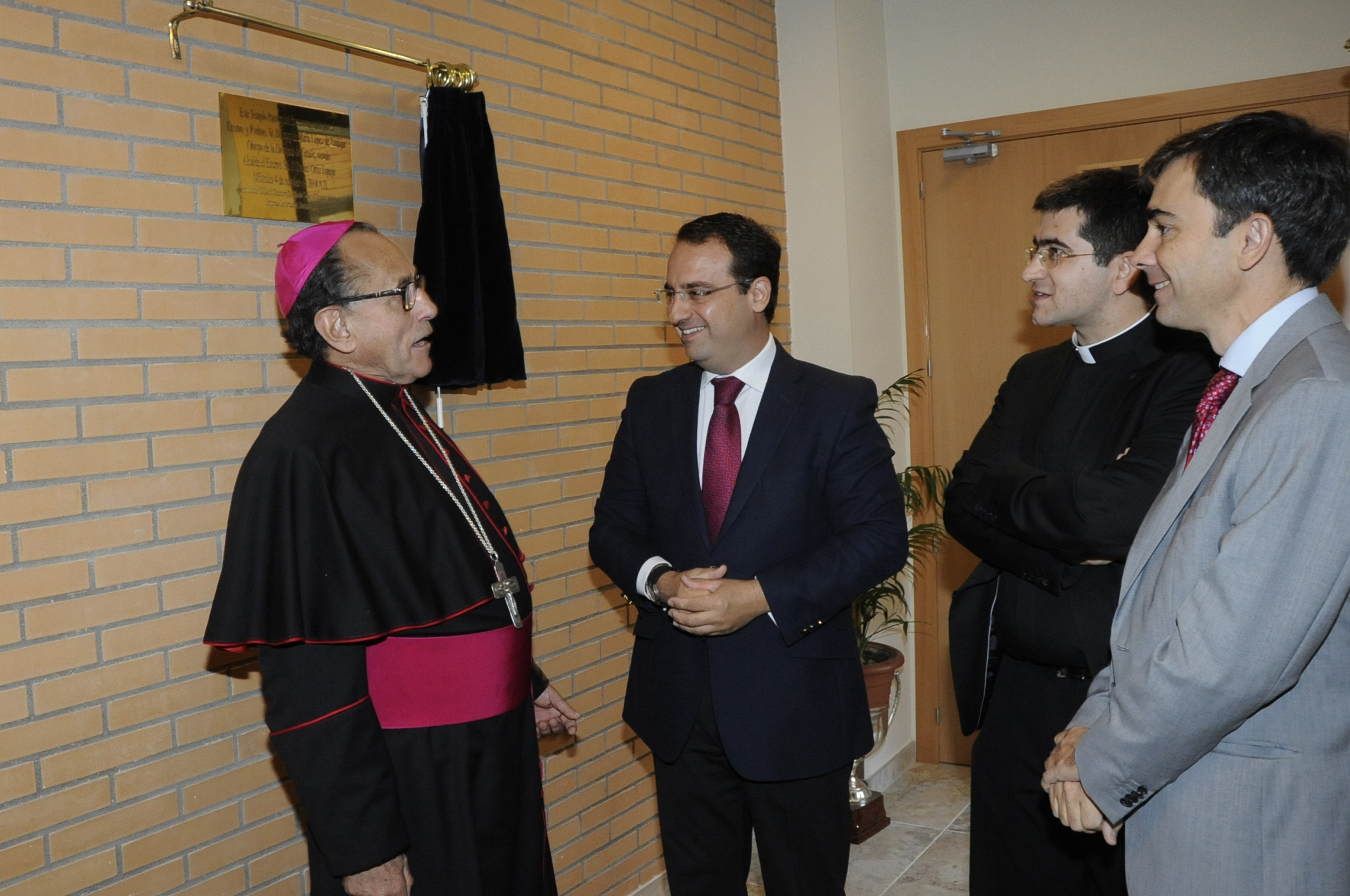 INAUGURACIÓN IGLESIA LOS ROSALES 13