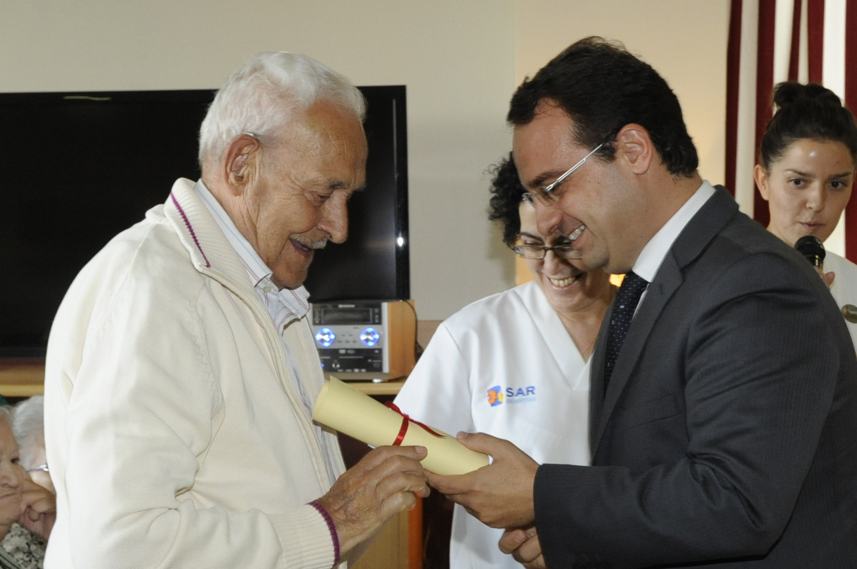 Alcalde visita SAR 18