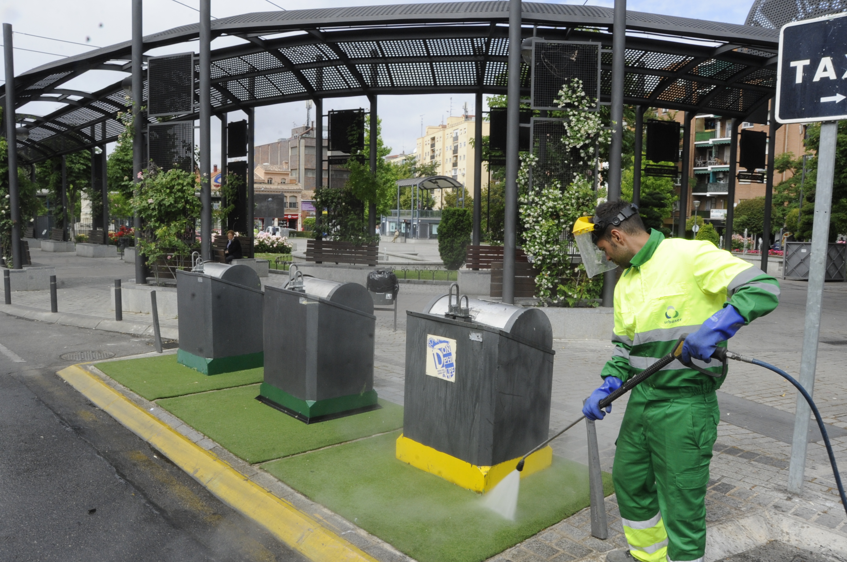 MANTENIMIENTO Y LIMPIEZA CIUDAD 2