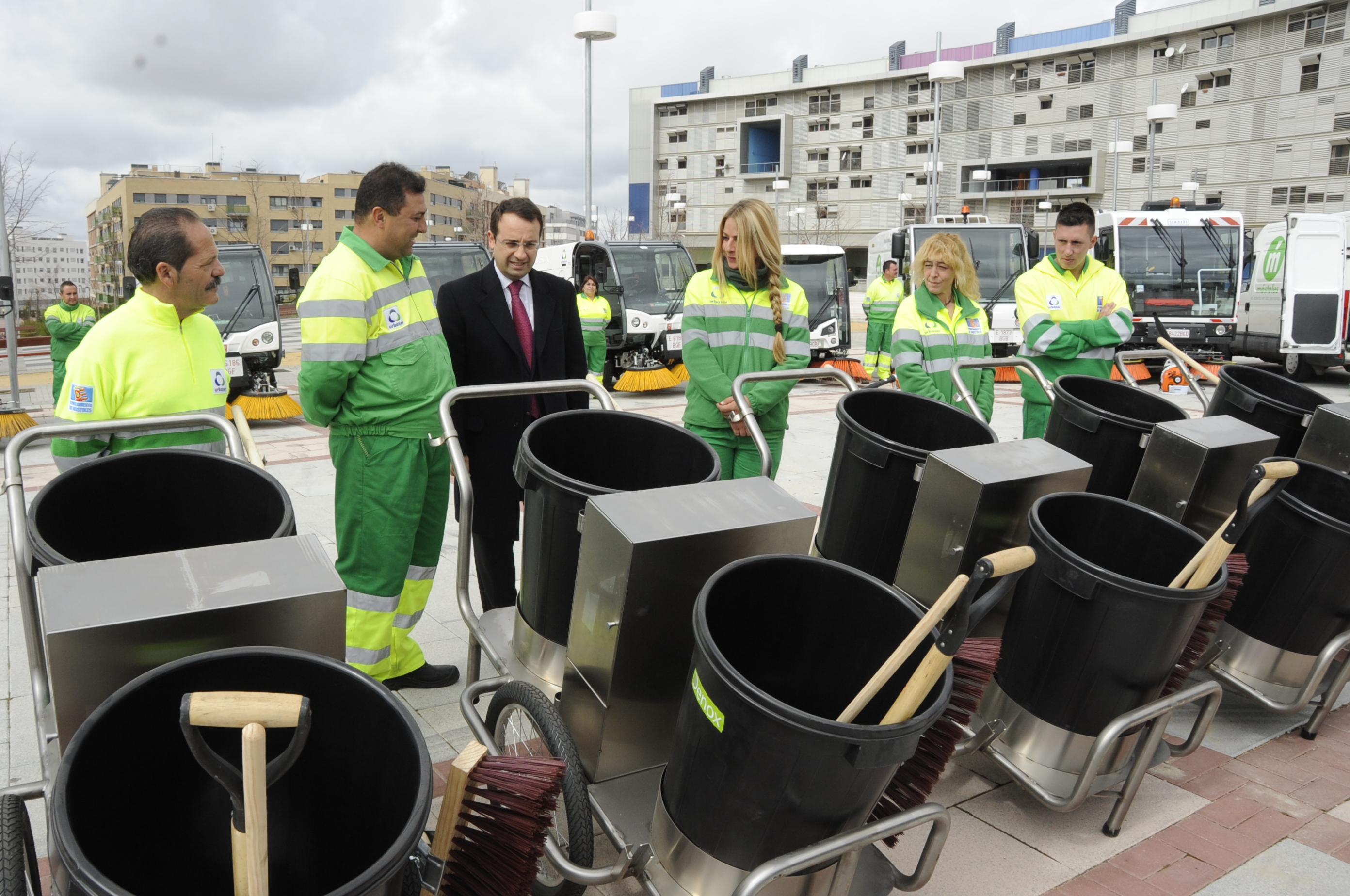 MANTENIMIENTO Y LIMPIEZA CIUDAD 3