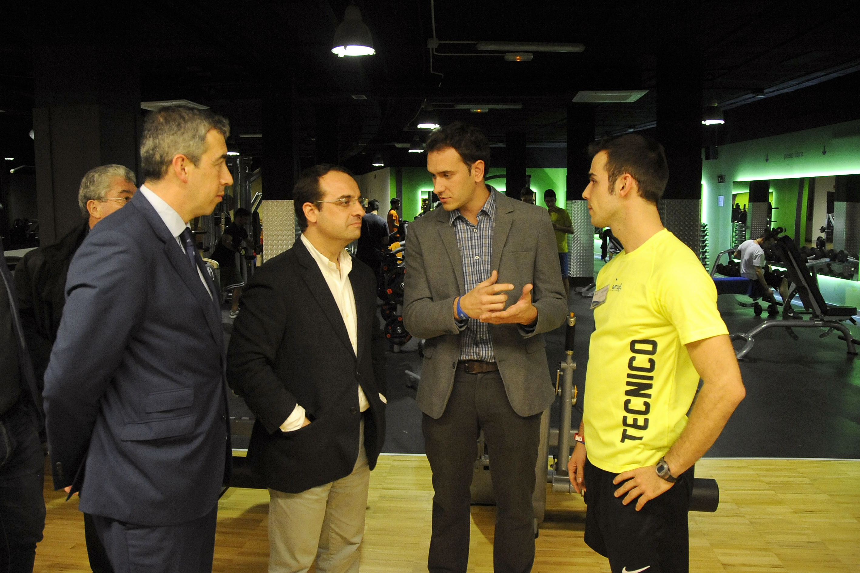 Complejo Deportivo Forus Ortiz 7