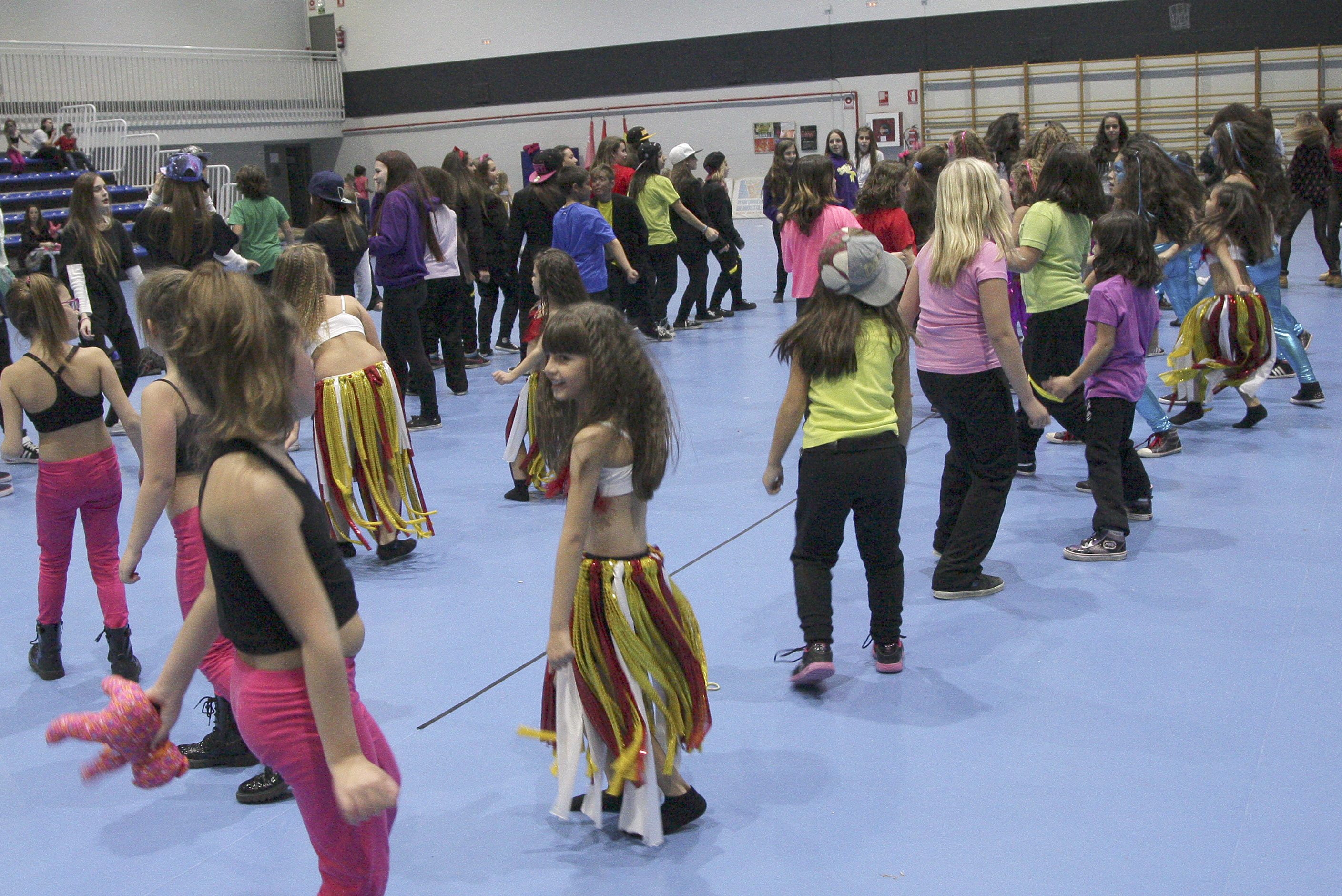 EXHIBICIÓN DE NAVIDAD DANCING DE LUXE 3