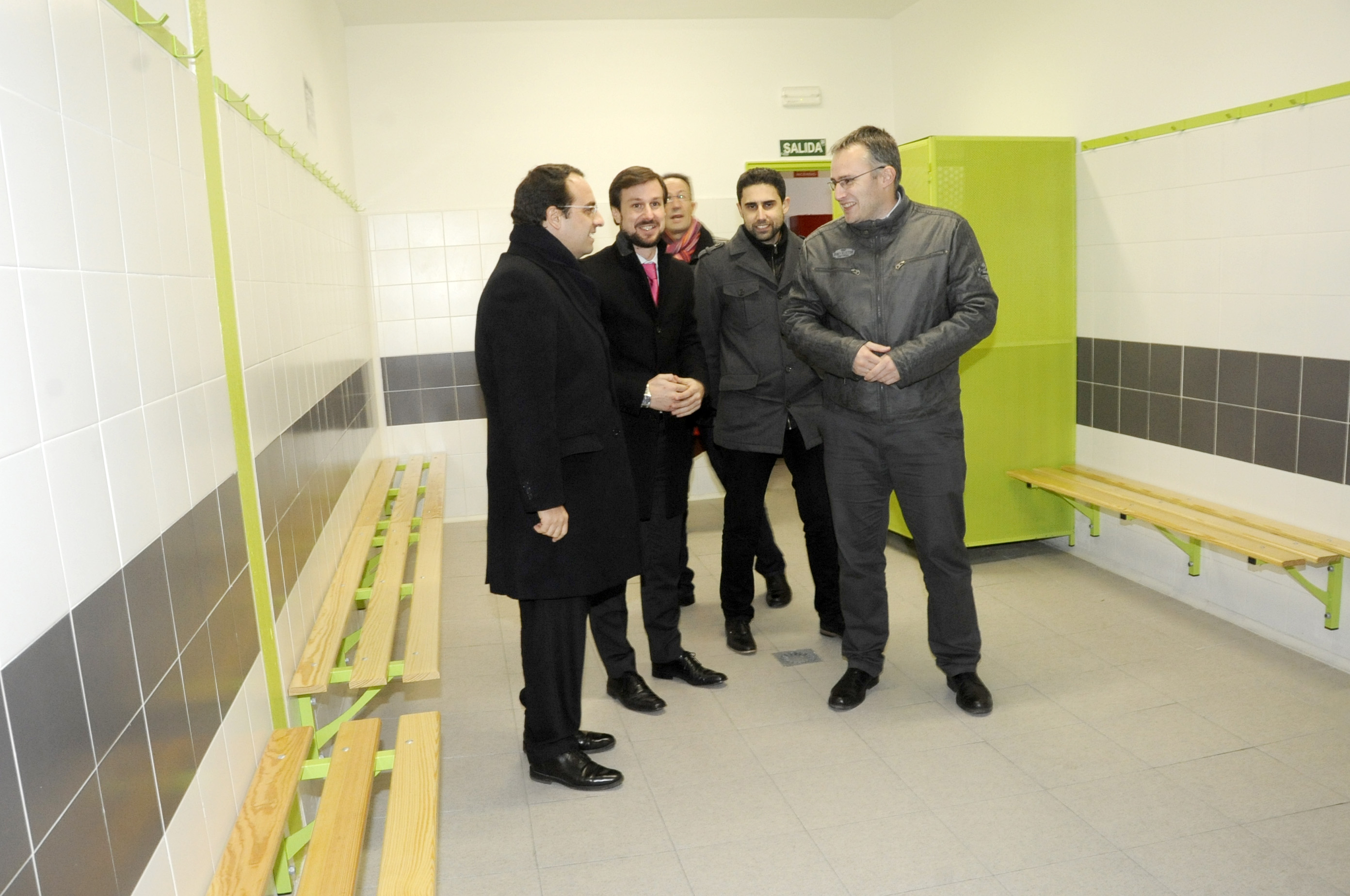 PRESENTACION VESTUARIOS 2