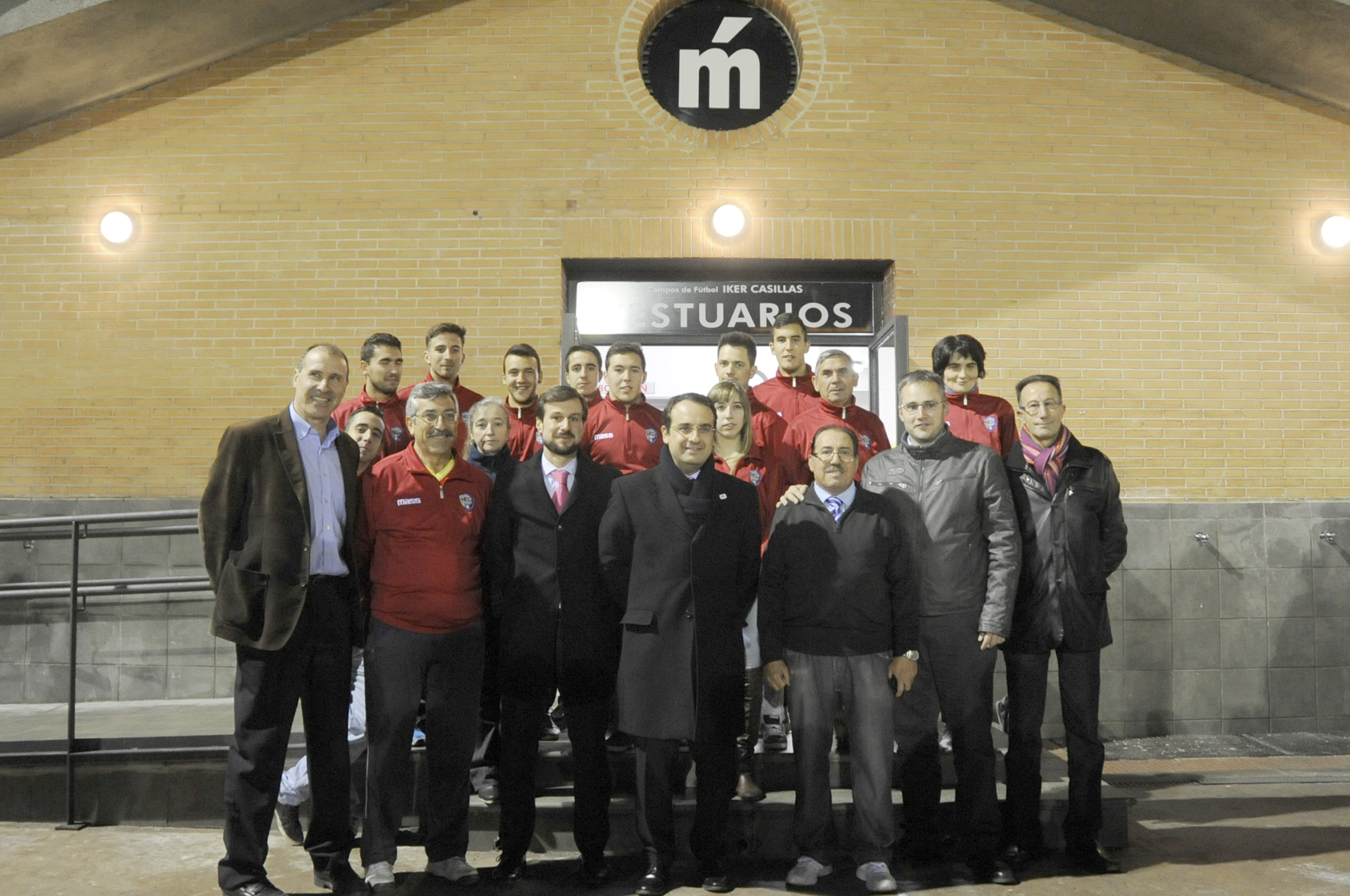 PRESENTACION VESTUARIOS 6