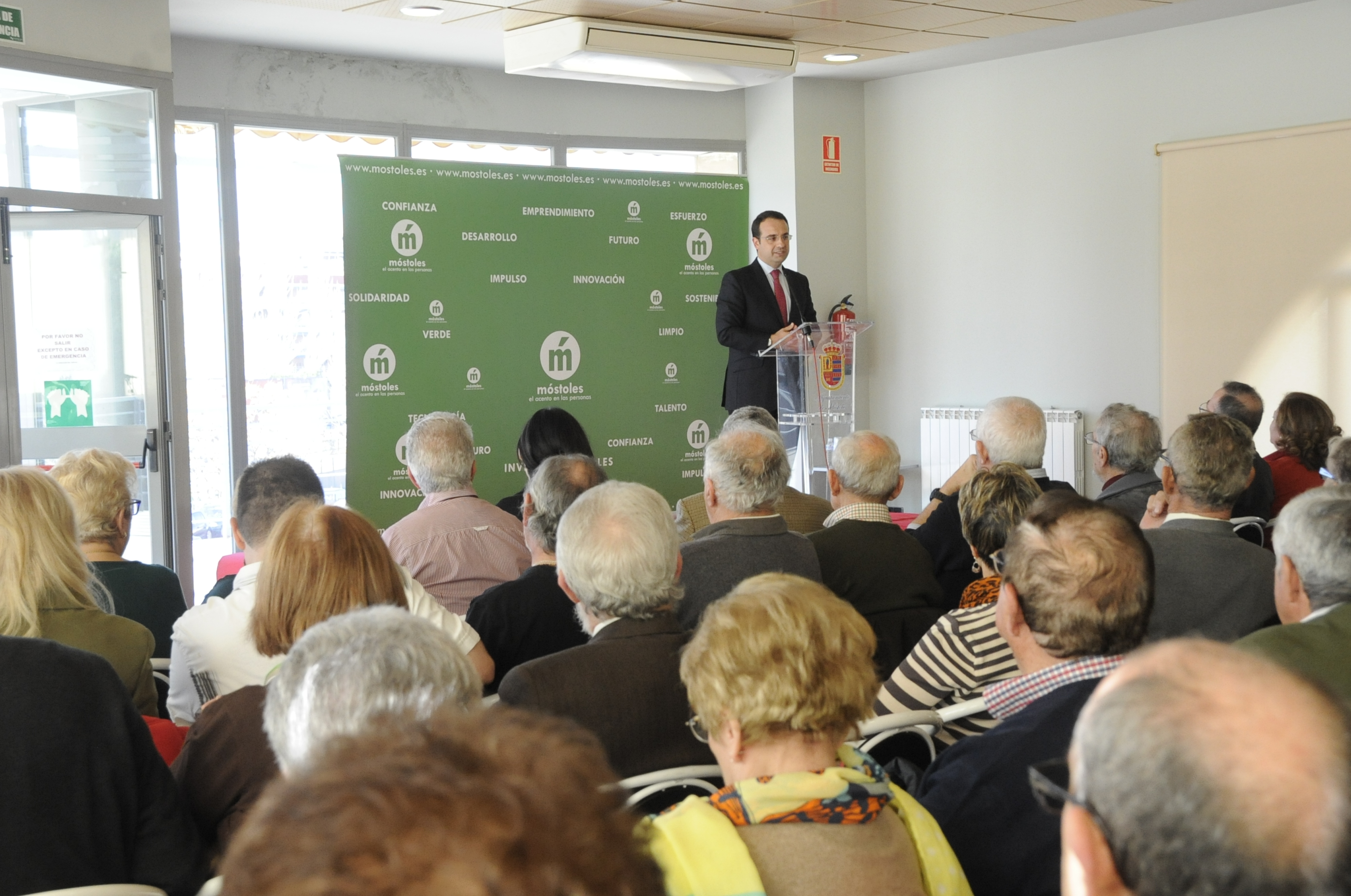 COLABORADORES MAYORES 1