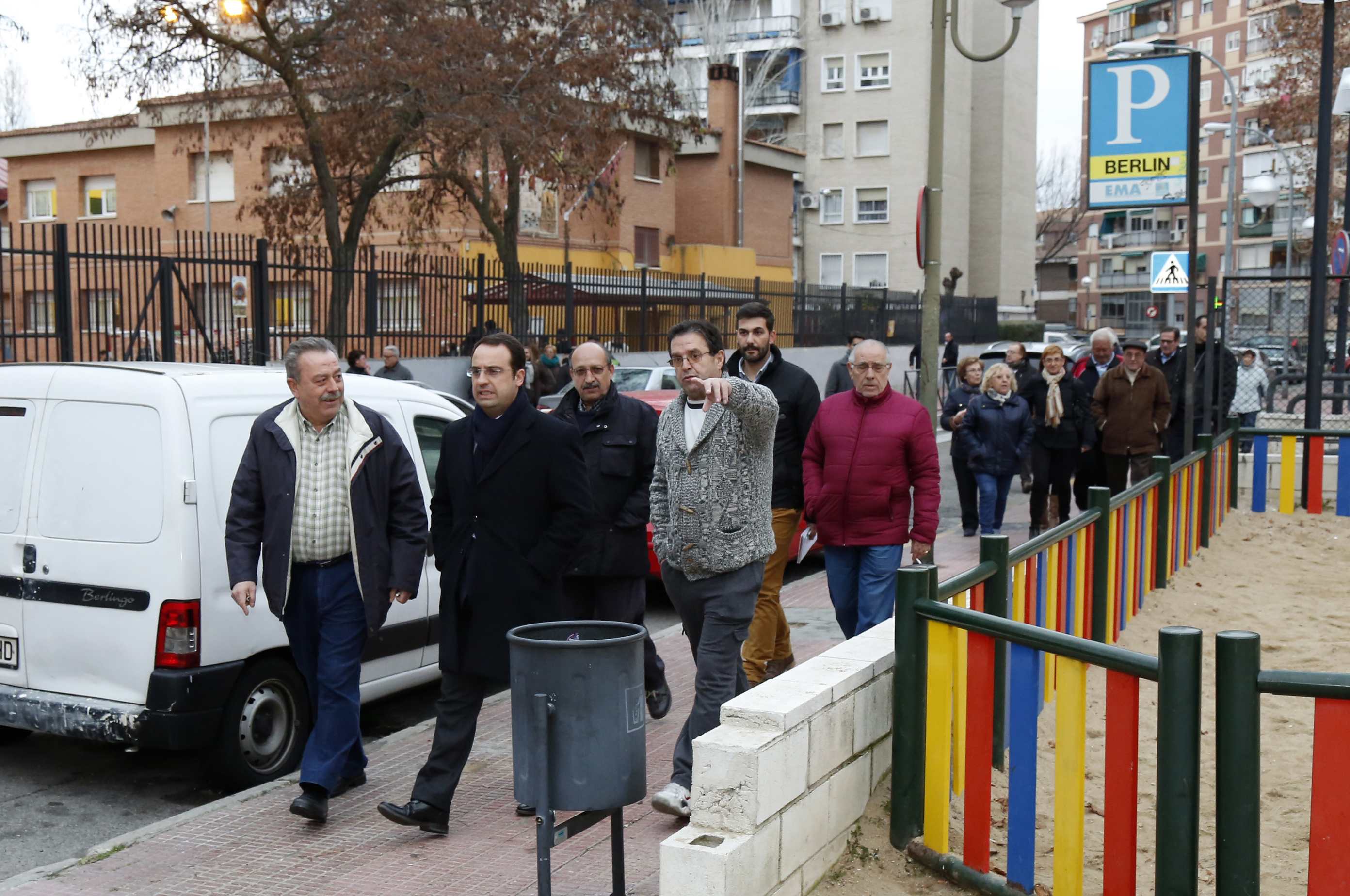 Visita Barrio Calle Berlín 1