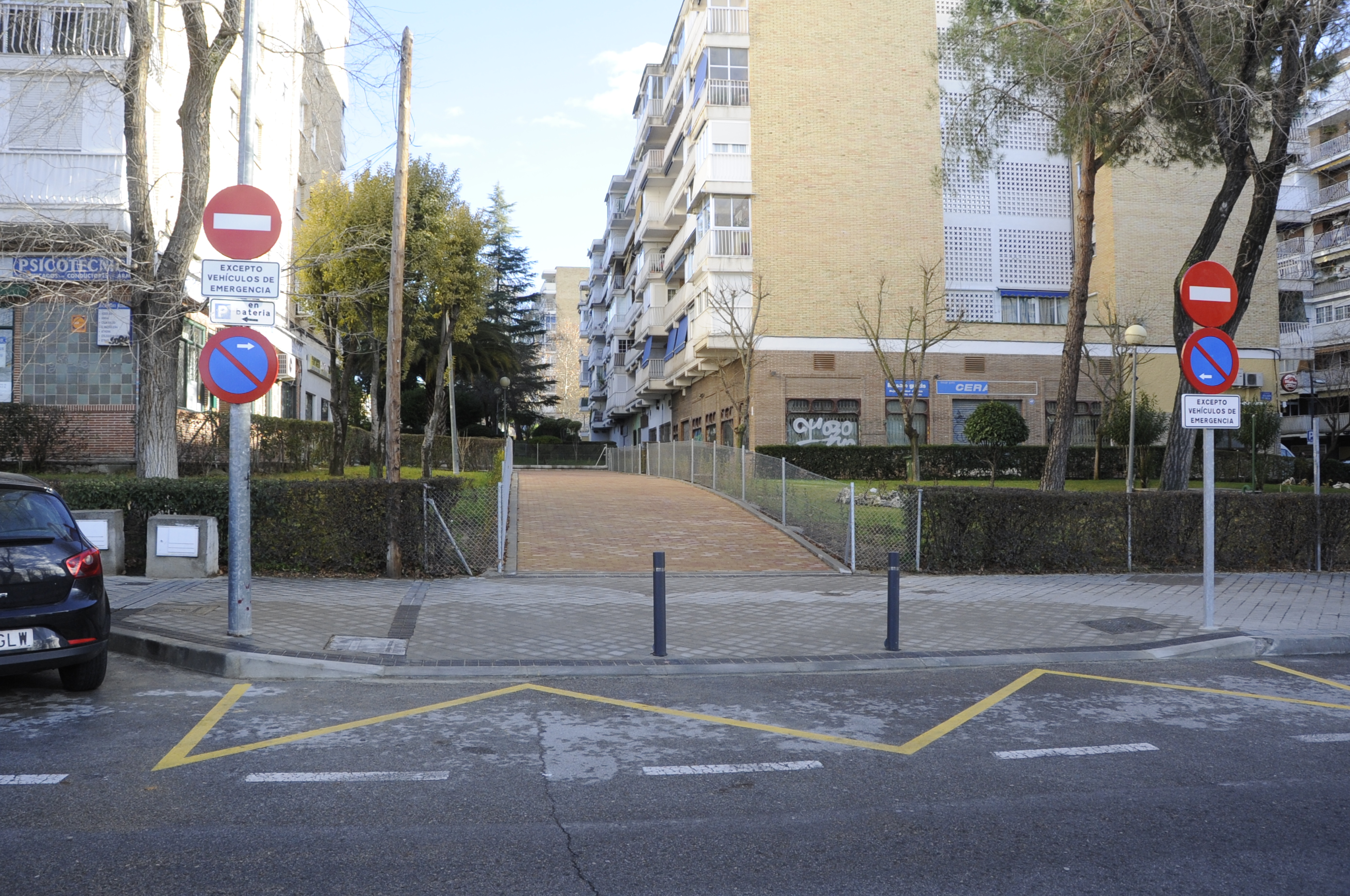 ACCESO EMERGENCIAS calle Pintor El Greco 4